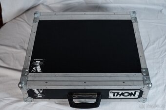 Equalizer YAMAHA Q 2031B & case - 6
