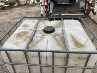 Nádrž plastová na 1.000 l IBC kontejner od 1.000 kč - 6