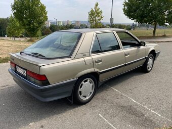 Renault 25 GTX 2.2i, - 6