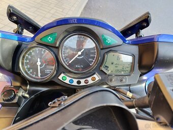 Yamaha FJR 1300 - 6