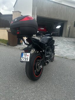 Yamaha MT 07 2023 - 6