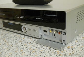 COMBO PHILIPS DVDR3510V/ZÁZNAM Z VHS NA DVD - 6