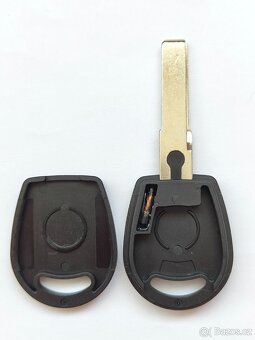 Klíč Škoda Volkswagen Audi Seat HU66 ID48 Klíč + 2x logo = - 6