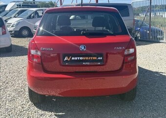 Škoda Fabia 1,2 i KLIMA 57tKm benzín manuál 51 kw - 6