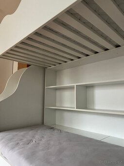 Poschoďová postel s úložným prostorem - 6