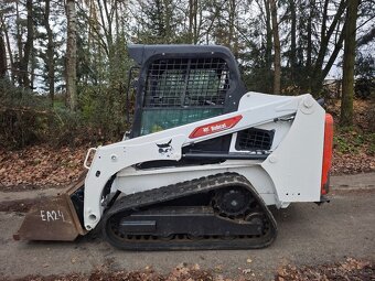 Smykový nakladač Bobcat T450 - 6