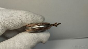 Starožitné celostříbrné pěkně kapesní dámské hodin - 6