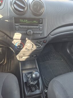 Chevrolet Aveo - 6