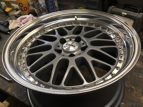 Dvoudílné Rial Daytona Race 8,5 + 9,5 et 30 5x112mm - 6