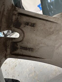 Alu kola VW Touareg R18 5x130 8J et 57 - 6
