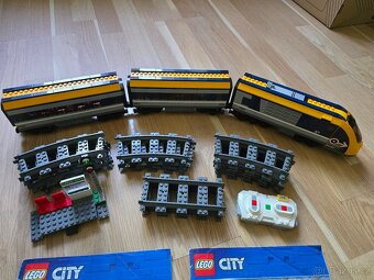 LEGO® City 60197 Osobní vlak - 6
