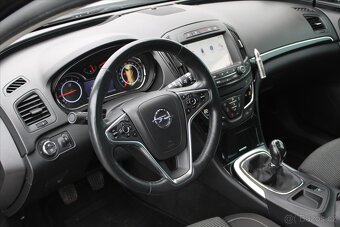 Opel Insignia 2.0 CDTI BIXENON NAVI (2015) - 6