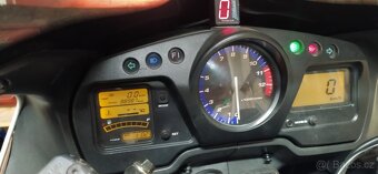 CBR 1100 XX - 6