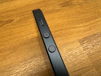 Apple iPhone 5 16GB black nový - 6