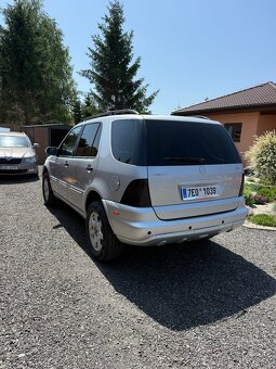 Mercedes ML 270 CDI, 120kw, 2002 - 6