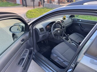 Golf 1.6 - 6