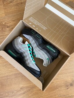 Nike Air Max 95 velikost 35,5 - 6
