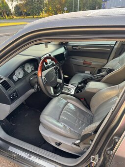 Chrysler 300C - 6