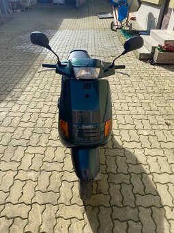 Skútr Piaggio SKR 125 - 6