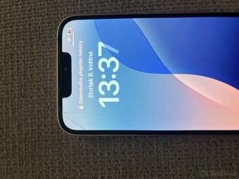 iPhone 13 128GB růžové barvy - 6