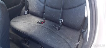 Toyota Yaris 1.0 VVTi - 6