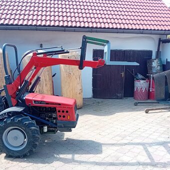 Prodej malotraktoru AGT 835 - 6