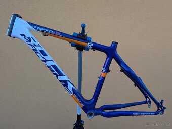 rám Rock Machine Team 15 18,5" - 6