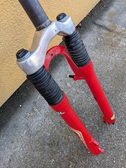 vidlice Rock Shox Judy SL 2000 - 6