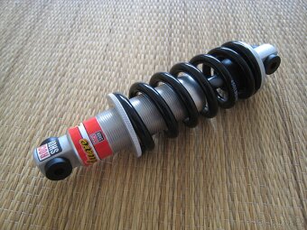Nový retro zadní tlumič na mtb ROCKSHOX Deluxe 6,5"x1,5" - 6