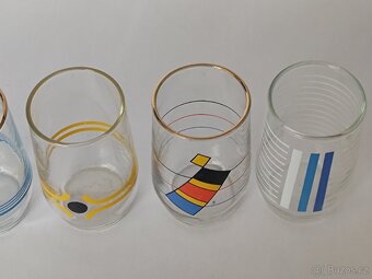 Retro barevné sklenice se vzorem, 1dcl, 50.-/kus, pošta 75.- - 6