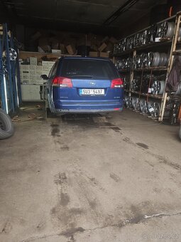 Prodám Opel Vectra C Caravan 1.9 CDTi (2005) - 6