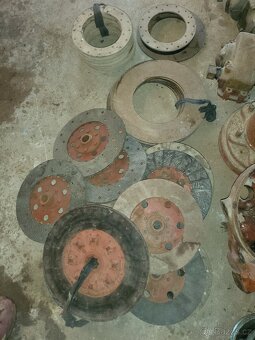 TRAKTORY - Zetor - 6