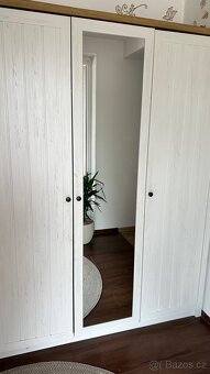 Šatní skříň MARKSKEL 162×210 bílá/barva+komoda - 6