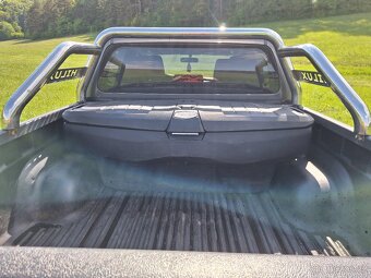 Predam toyota hilux - 6