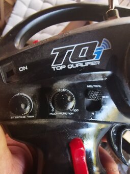 Traxxas summit 1:8 - 6
