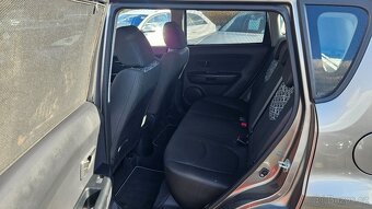 Kia Soul 1,6i - 6