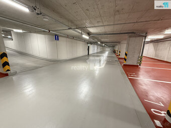 Pronájem garážového stání, 13 m², Zimova, Praha 4 - 6