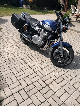 Yamaha XJR 1300 - 6