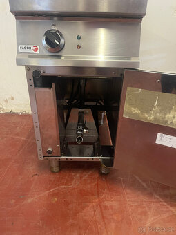 Elektrická fritéza Fagor - 6