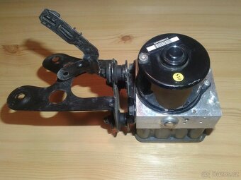 Prodám ABS modul Škoda Superb II. - 6