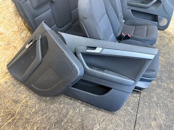 KOMPLETNÍ LÁTKOVÝ INTERIÉR AUDI A3 8P SPORTBACK - 6
