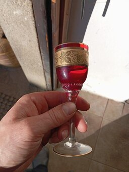 Rubínové skleničky - 6