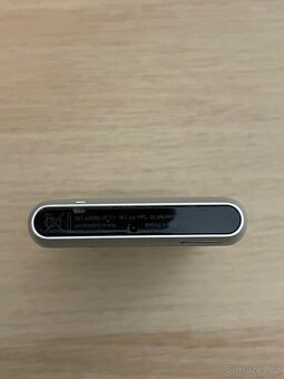 Nokia N8 - 6