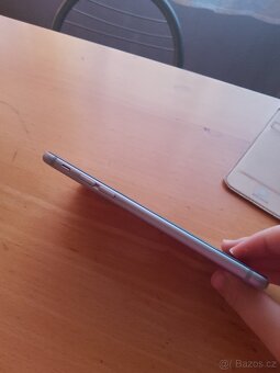 iPhone 6s - 6