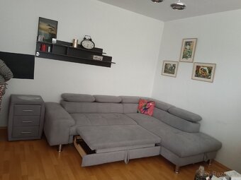 Prodám rohovou rozkládací pohovku s úložným prostorem - 6
