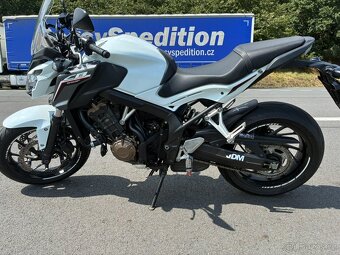 Honda CB650F - 6