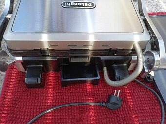 Kontaktní gril DeLonghi - 6