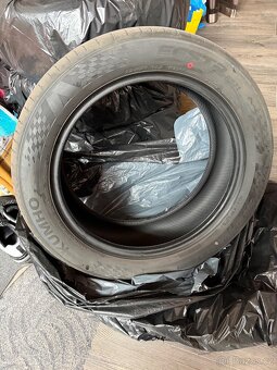 Kumho Ecsta 235/50 R19 - 6