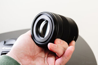 Canon RF 85mm f/2 Macro IS STM - 6