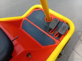 Prodám zahradní traktor Rider Outils-wolf 13Hp Honda Hydro - 6
